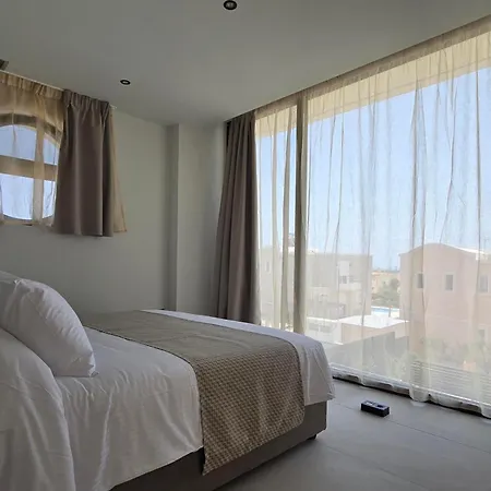 Villa Trapezia Luxury Living