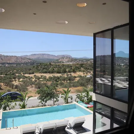 Trapezia Luxury Living Villa *