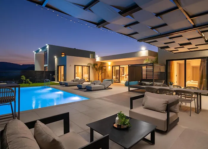 Trapezia Luxury Living קולימביה