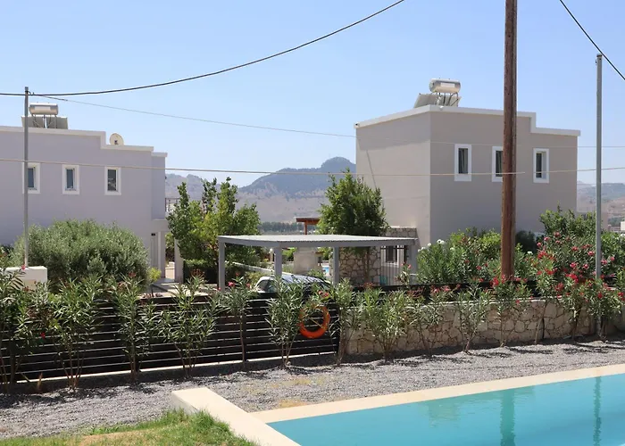 Trapezia Luxury Living וילה *