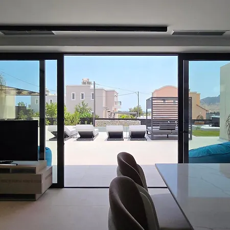 Trapezia Luxury Living * Kolímbia