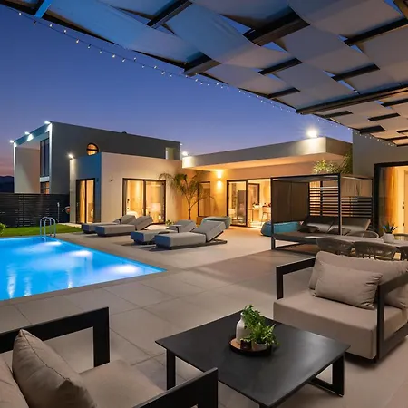 Trapezia Luxury Living Kolímbia