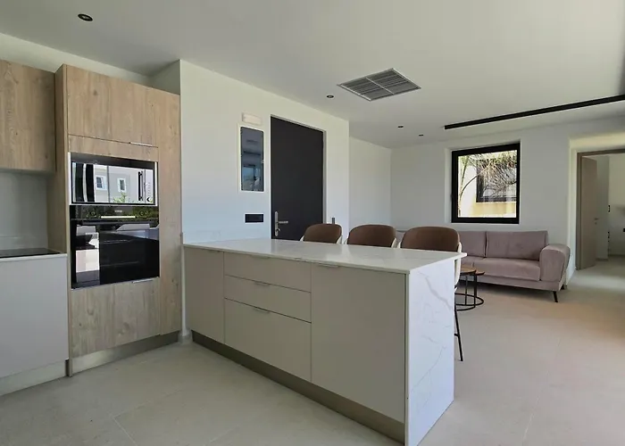 Trapezia Luxury Living Villa *