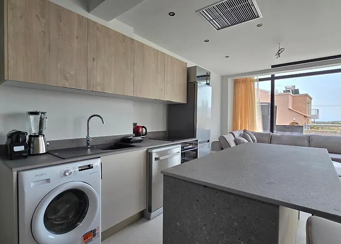 Villa Trapezia Luxury Living *