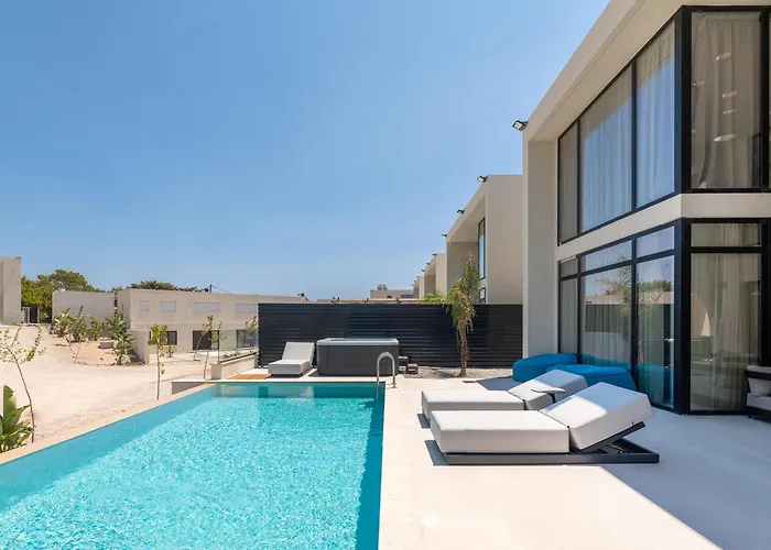 Вилла Trapezia Luxury Living Колимбия