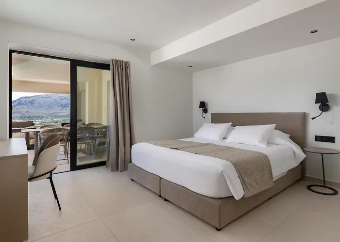 Trapezia Luxury Living *