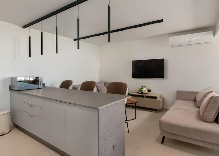 Вилла Trapezia Luxury Living