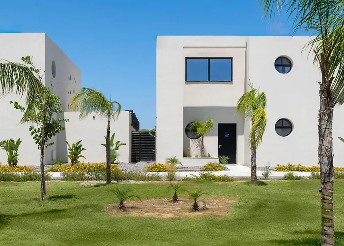 빌라 Trapezia Luxury Living