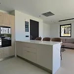 Trapezia Luxury Living Βίλα *