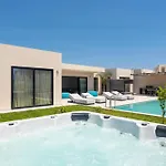 Trapezia Luxury Living *