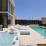 Trapezia Luxury Living Βίλα *