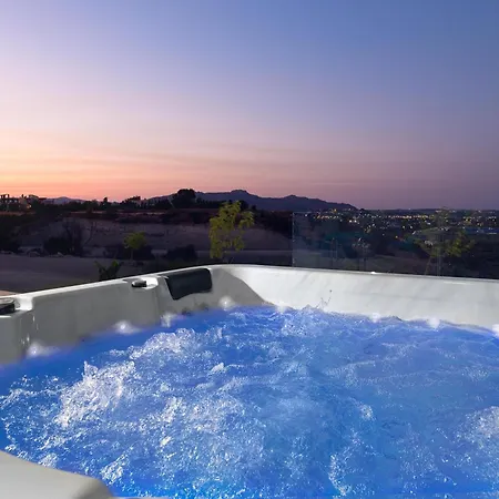 Trapezia Luxury Living Willa *