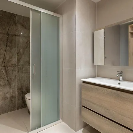 Trapezia Luxury Living *