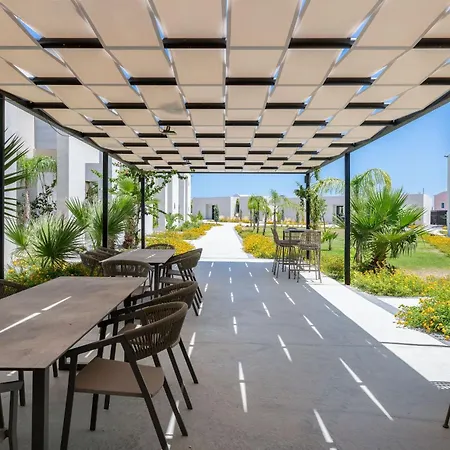 Trapezia Luxury Living *